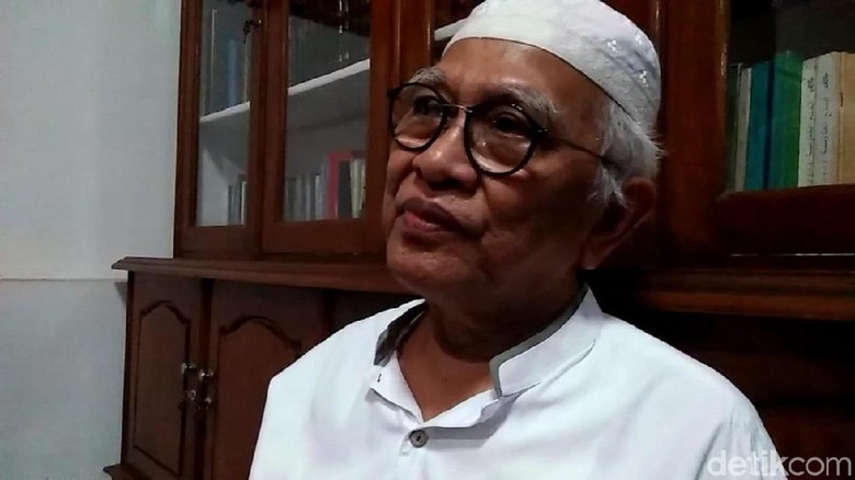 Gus Mus Ingatkan NU Tak Berurusan dengan Politik Praktis Gus Mus Ingatkan NU Tak Berurusan dengan Politik Praktis