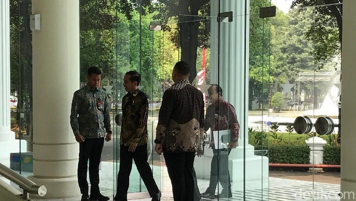 Jokowi Temui JK di Kantor Wapres