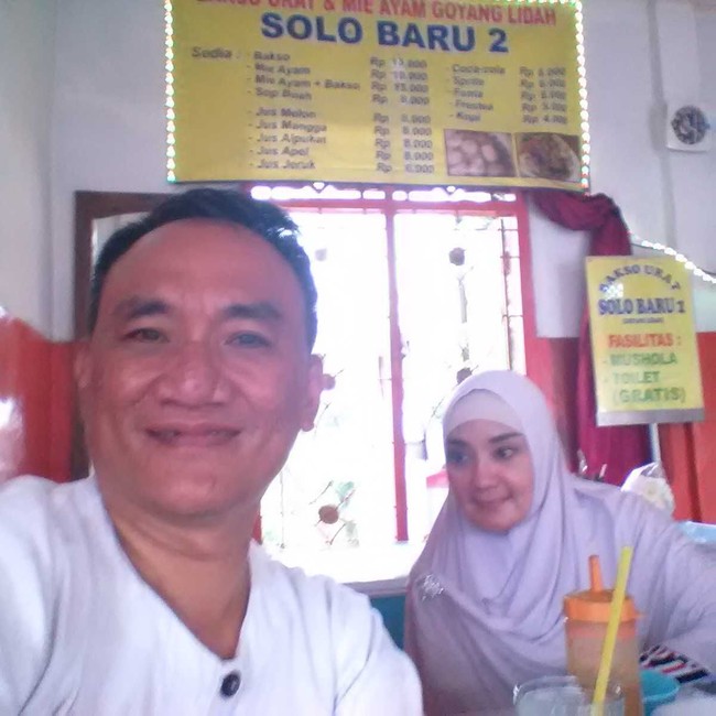 Kulineran Andi Arief Jenderal Kardus hingga Sajian Saat Deklarasi Cawapres Jokowi