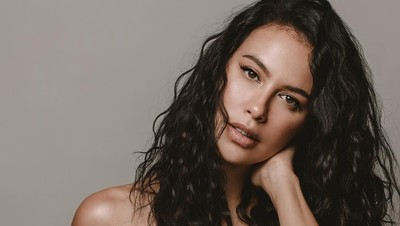 HBD! Sophia Latjuba Makin Cantik dan Seksi di Usia 48 Tahun