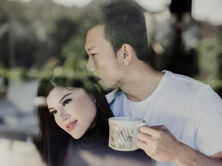 Diminta Denny Sumargo Mandiri Urus Pernikahan, Dita Soedarjo Bete Diminta Denny Sumargo Mandiri Urus Pernikahan, Dita Soedarjo Bete