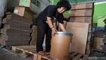 Jual Beli Kardus Beromzet Ratusan Juta