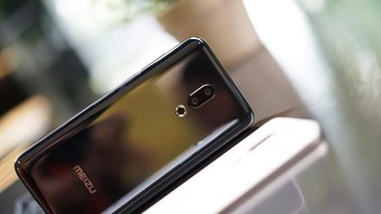 Meizu 16 akan menjalankan sistem operasi Fylme 7 UI berbasis Android Oreo. Foto: Sina Mobile