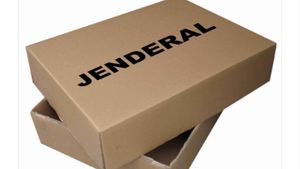Meme Kocak #JenderalKardus vs #JenderalBaper