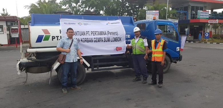 Pertamina Salurkan Bantuan LPG dan BBM untuk Korban Gempa di Lombok Pertamina Salurkan Bantuan LPG dan BBM untuk Korban Gempa di Lombok