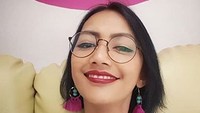 Namun hubungan Nina dan sang suami masih terjalin baik demi sang anak. Dok. Instagram/adaninanih