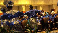 Tarian tradisional memeriahkan pembukaan Rakernas PAN.