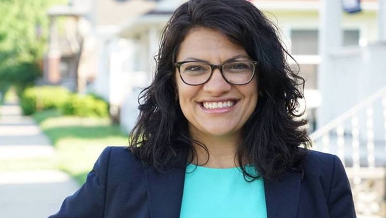 Keluarga di Palestina Rayakan Terpilihnya Rashida Tlaib di Kongres AS Keluarga di Palestina Rayakan Terpilihnya Rashida Tlaib di Kongres AS