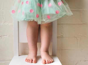 Inspiratif! Bocah dengan Down Syndrome Ini Sukses Jadi Model