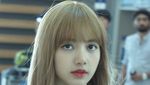 Tiba di Jakarta, Ratusan Fans Nantikan Lisa BLACKPINK