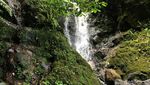 Foto: Air Terjun yang Segar di Ciamis