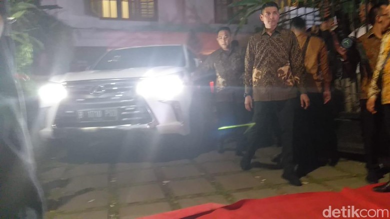 Dari Kertanegara, Prabowo Sambangi SBY Dari Kertanegara, Prabowo Sambangi SBY