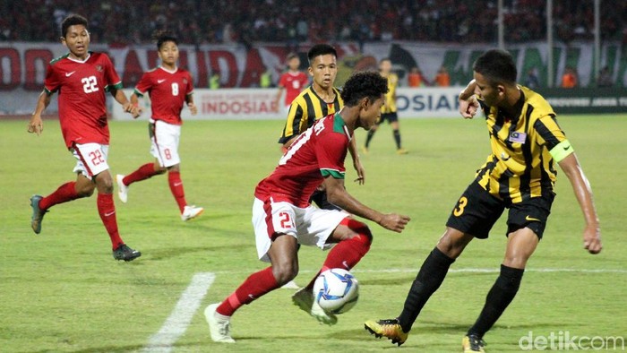 Timnas Indonesia U-16 melaju ke babak puncak Piala AFF U-16. Tim asuhan Fakhri Husaini itu menang tipis 1-0 atas Malaysia di semifinal.