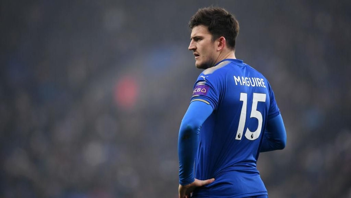 Harry Maguire disebut menjadi bek termahal di dunia usai direkrut Manchester United.  Foto: Laurence Griffiths/Getty Images