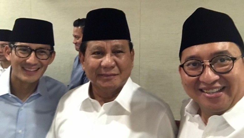 Sandi dan Fadli Beda Visi Soal Sri Mulyani Sandi dan Fadli Beda Visi Soal Sri Mulyani
