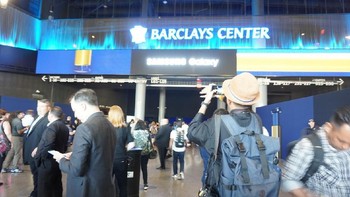 DetikINET berkesempatan langsung menjadi saksi mata kelahiran hasil inovasi terbaru Samsung.  Foto: Meliyanti Setyorini/detikINET