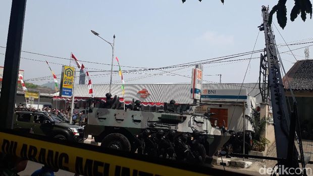 Polisi Simulasi Lumpuhkan Teroris di Hotel Atlet Asian Games 