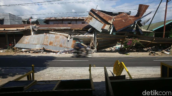 Pembelajaran Legislatif dari Penanganan Gempa Lombok
