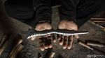 Melihat Proses Pembuatan Keris Jogja