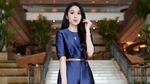 Selain Sophia Latjuba, Sandra Dewi Juga Ulang Tahun Lho!