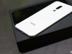 Penampakan Meizu 16, Ponsel Snapdragon 845 Termurah