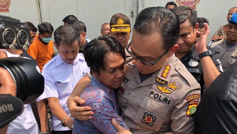 2 dari 7 Perampok di RPH Tangerang Ditembak Mati 2 dari 7 Perampok di RPH Tangerang Ditembak Mati