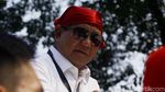 Pakai Bandana Merah, Prabowo Orasi Berapi-api