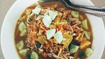Siang Ini Enaknya Makan Rujak Soto Khas Banyuwangi