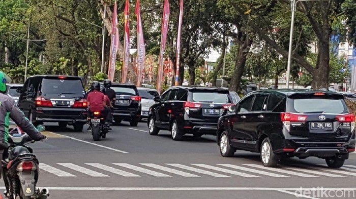 Dari Istana, Jokowi-Maruf Amin Meluncur ke Gedung Joang