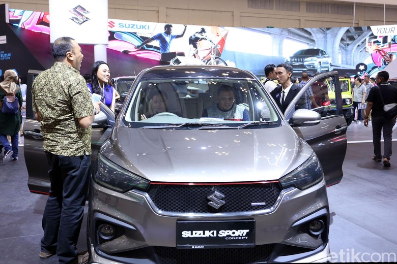 Kata Suzuki Soal Ertiga  Versi SUV buat Adang Rush