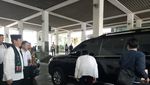 Momen Sandiaga Cium Mobil Dinas di Saat Terakhir Jadi Wagub