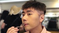 Apalagi usai sukses menjadi salah satu seleb terkenal. Dok. Instagram/roykiyoshi