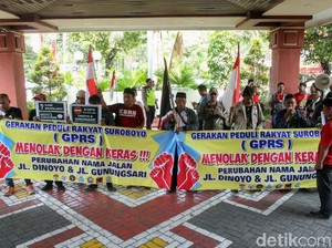 Demo Tolak Perubahan Nama Dua Jalan di Surabaya Terus Berlanjut