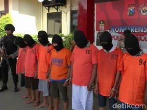 Bakar Maling Motor, 7 Warga Probolinggo Diamankan