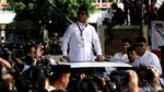Pakai Bandana Merah, Prabowo Orasi Berapi-api