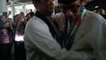 Momen Sandiaga Cium Mobil Dinas di Saat Terakhir Jadi Wagub