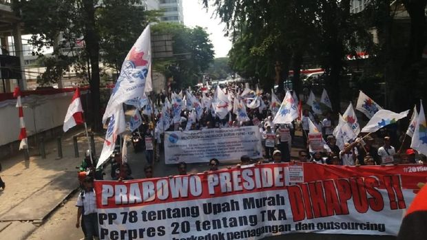 Massa KSPI pendukung Prabowo bergerak ke KPU