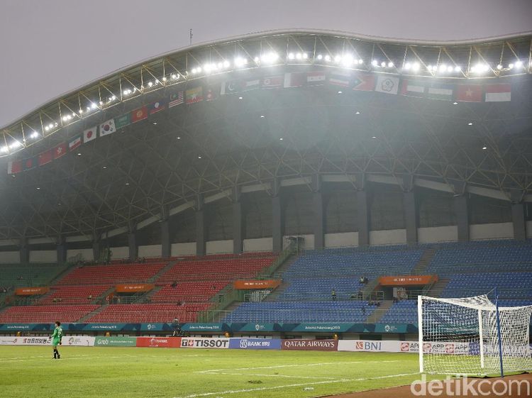 Laga Sepakbola Perdana Asian Games 2018 Sepi Penonton