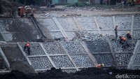 Pembangunan kolam retensi tersebut sebagai solusi penanganan kawasan langganan banjir.