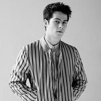 Rupanya Dylan sudah menyukai Chloe sejak 2011. Dalam sebuah interview dengan Hollywire, Dylan mengungkap kekagumannya. Aku ingin memberi ucapan spesial untuk Chloe Moretz karena dia gadis terkeren yang pernah aku lihat. Apa yang ia lakukan di Kick-Ass sangat luar biasa! Aku suka padanya, tutur Dylan. Foto: Dok. Instagram/Dylan OBrien