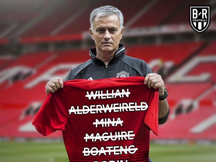 Bursa Transfer Ditutup, MU & Spurs Jadi Korban Meme