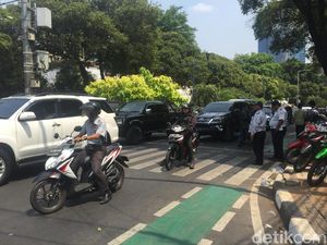 Lalin KPU Arah Menteng Dibuka Lagi Usai Jokowi Daftar Capres