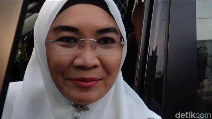Istri Maruf Amin tetap sehat dan awet muda. Foto: Istri Maruf Amin, Wury Estu Handayani (Eva/detikcom) Istri Maruf Amin tetap sehat dan awet muda. Foto: Istri Maruf Amin, Wury Estu Handayani (Eva/detikcom)
