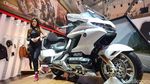 Gadis Honda ini Bikin Gagal fokus