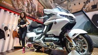 Cantiknya para gadis Honda ini.