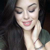 Wanita yang bekerja di Salon Blond, Glasgow ini akan mewakili negaranya di kompetisi Miss Grand International yang akan berlagsung di Myanmar, Oktober nanti. Foto: Instagram