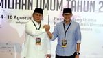 Potret Prabowo Diapit Sandiaga dan AHY saat Daftar ke KPU