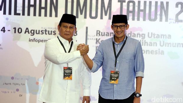 Sandiaga Uno Membiru