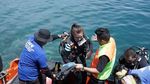 Foto Persiapan Penyelam Wanita Pecahkan Rekor MURI di Manado