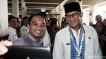 Cium Mobil Dinas, Gaya Perpisahan Sandi Sebagai Wagub